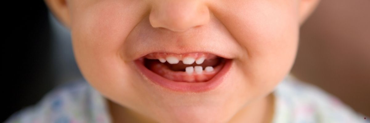 Diş Çıkaran Bebek Emzirirken Neden Huysuzlaşır